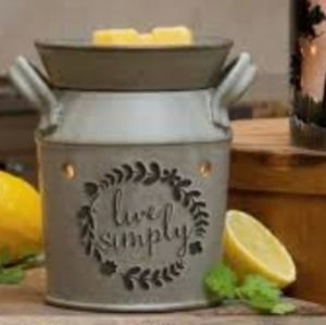 Scentsy Scented wax warmer